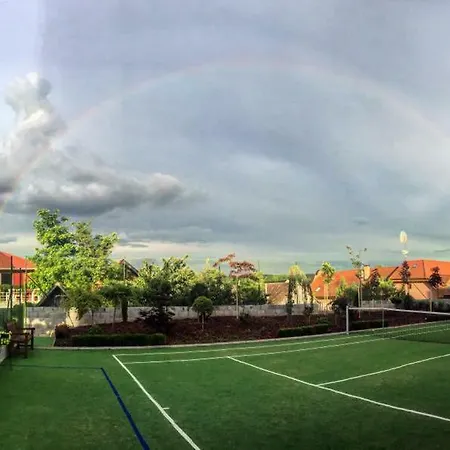 Penzion Apartmánový Dom Red *