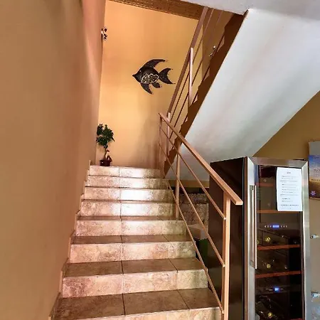 Apartmanovy Dom Red