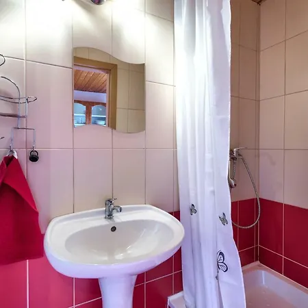 Apartmanovy Dom Red * Podhajska