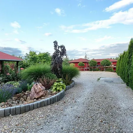 Apartmánový Dom Red Podhájska